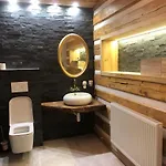 아파트 Chajda